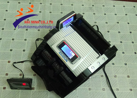 máy đếm tiền xiudun 2131 máy đếm tiền xiudun 2131