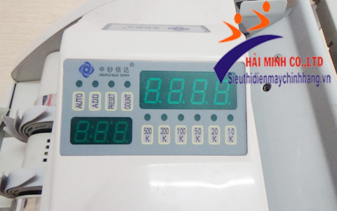 Màn hình của Máy đếm tiền XINDA 2136F